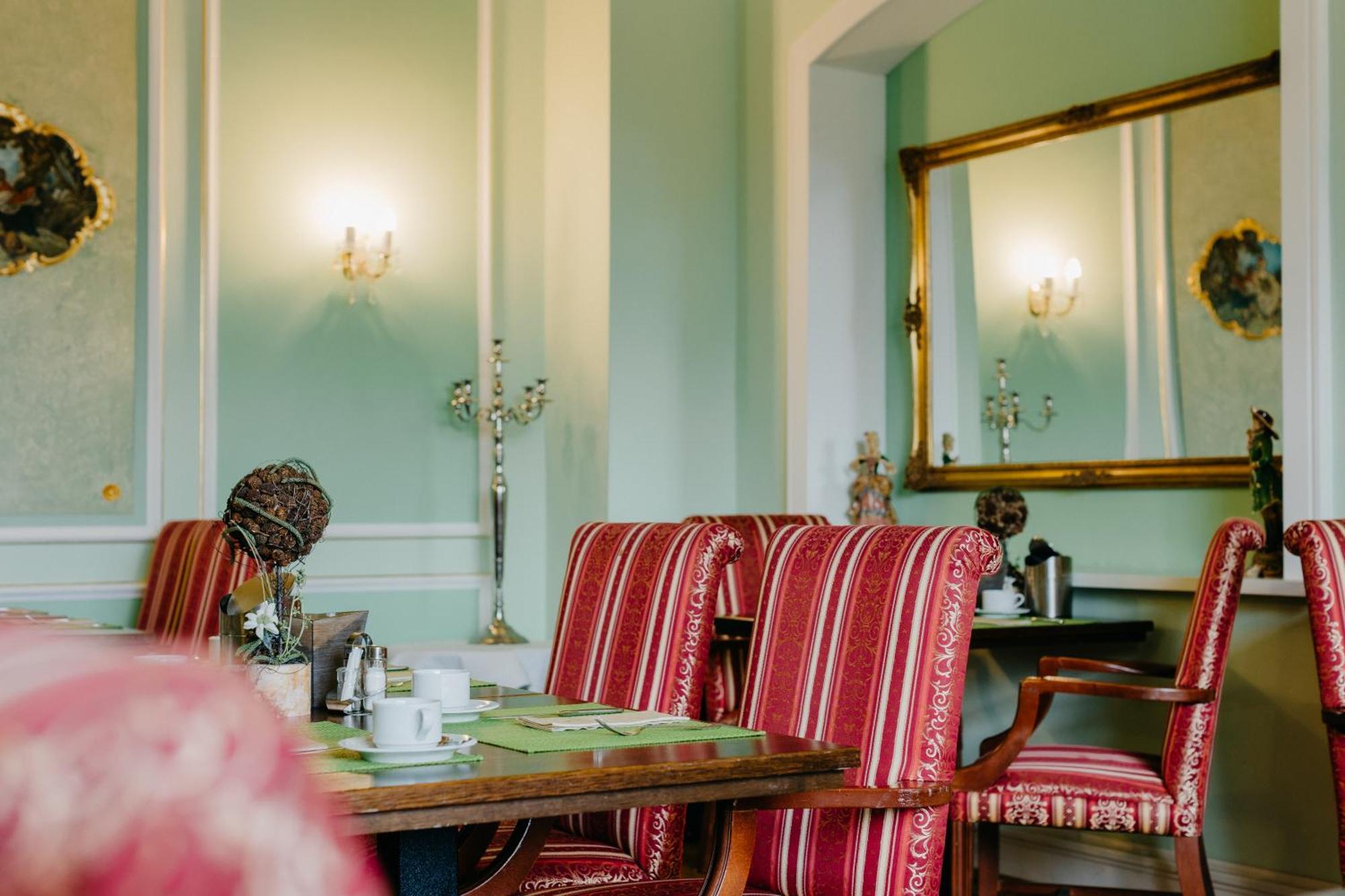 Berg & Spa Hotel Gabelbach Ilmenau Bagian luar foto