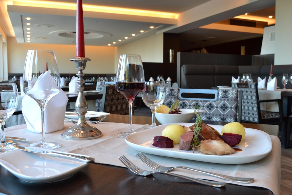 Berg & Spa Hotel Gabelbach Ilmenau Bagian luar foto